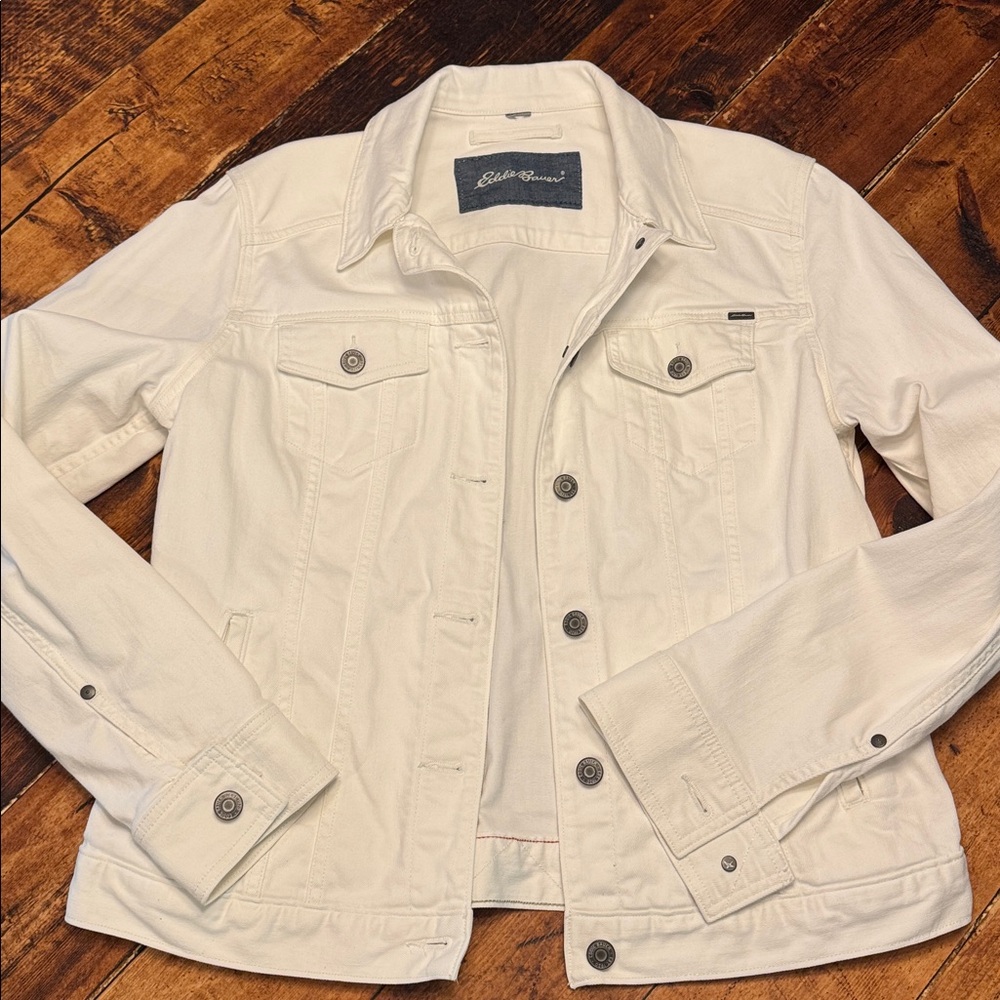 NWT Eddie Bauer white jean jacket size large
